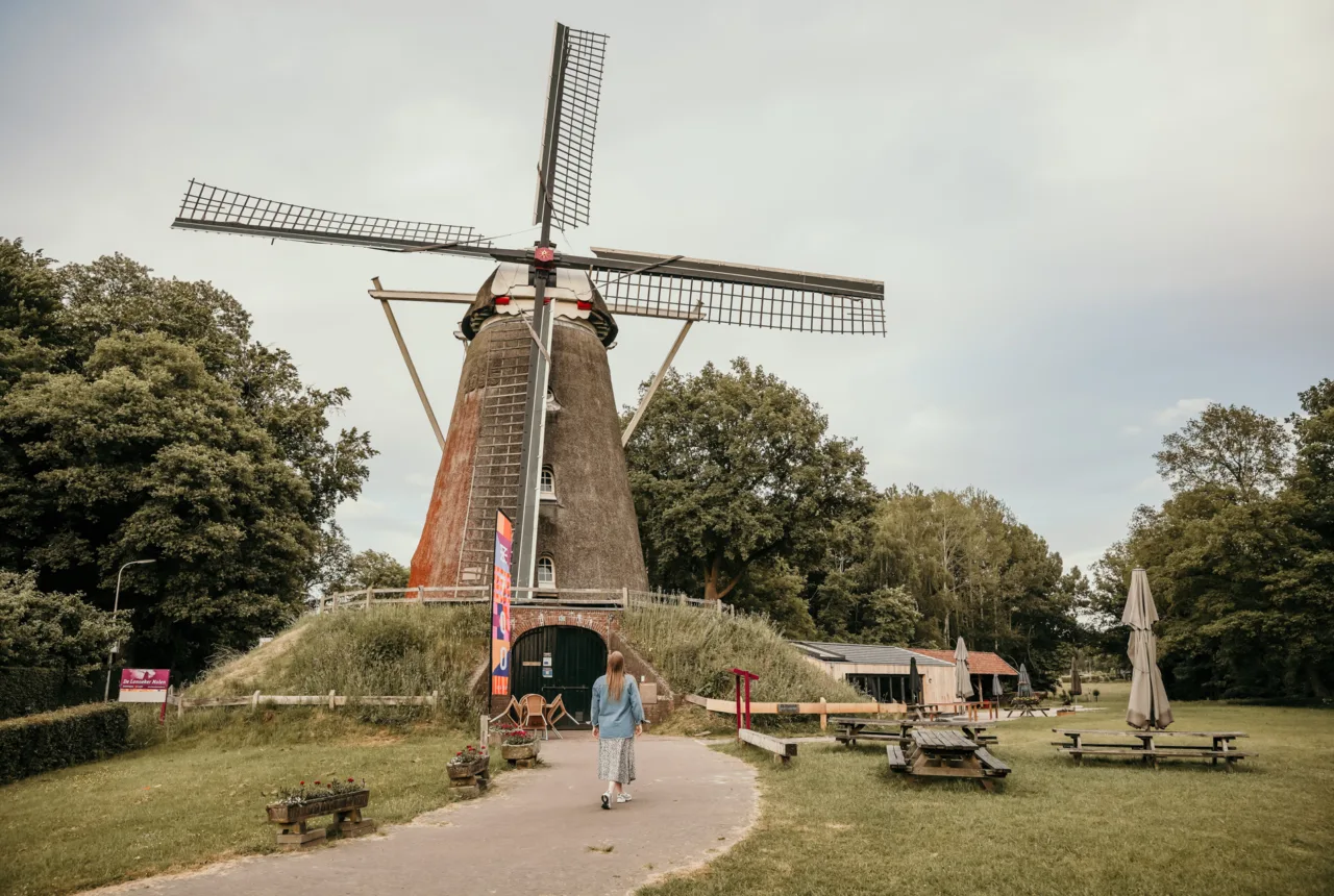  - Uit in Enschede