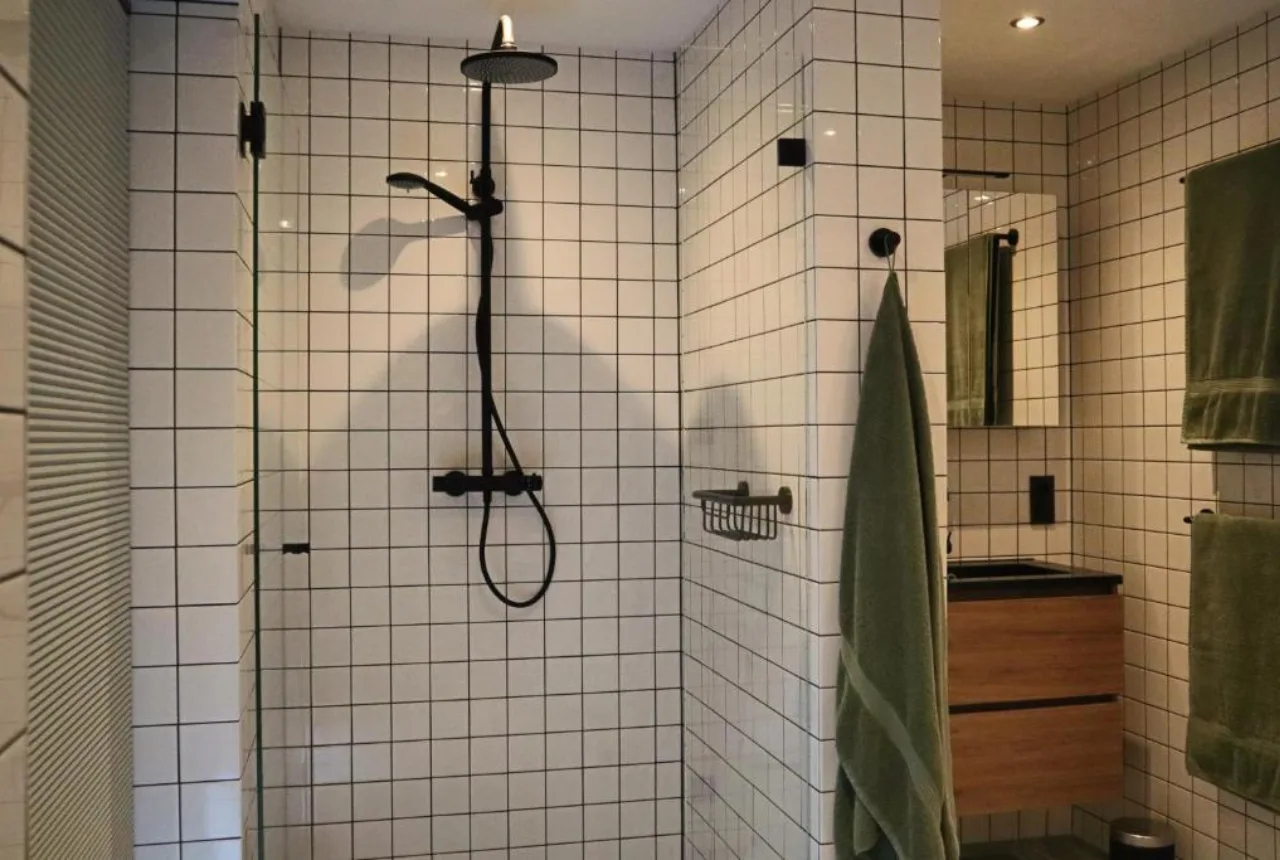  - Uit in Enschede