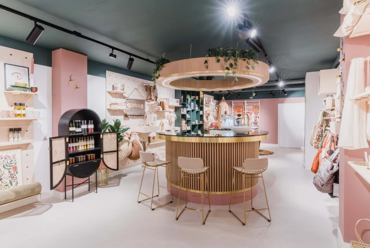 Interieur van de winkel Wonder & Melon - Enschede - Uit in Enschede