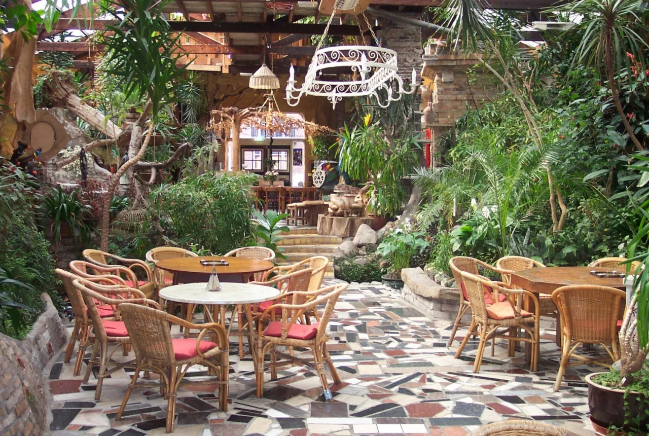 Restaurant Het Paradijs in Enschede, met vegetarische en veganistische gerechten - Uit in Enschede