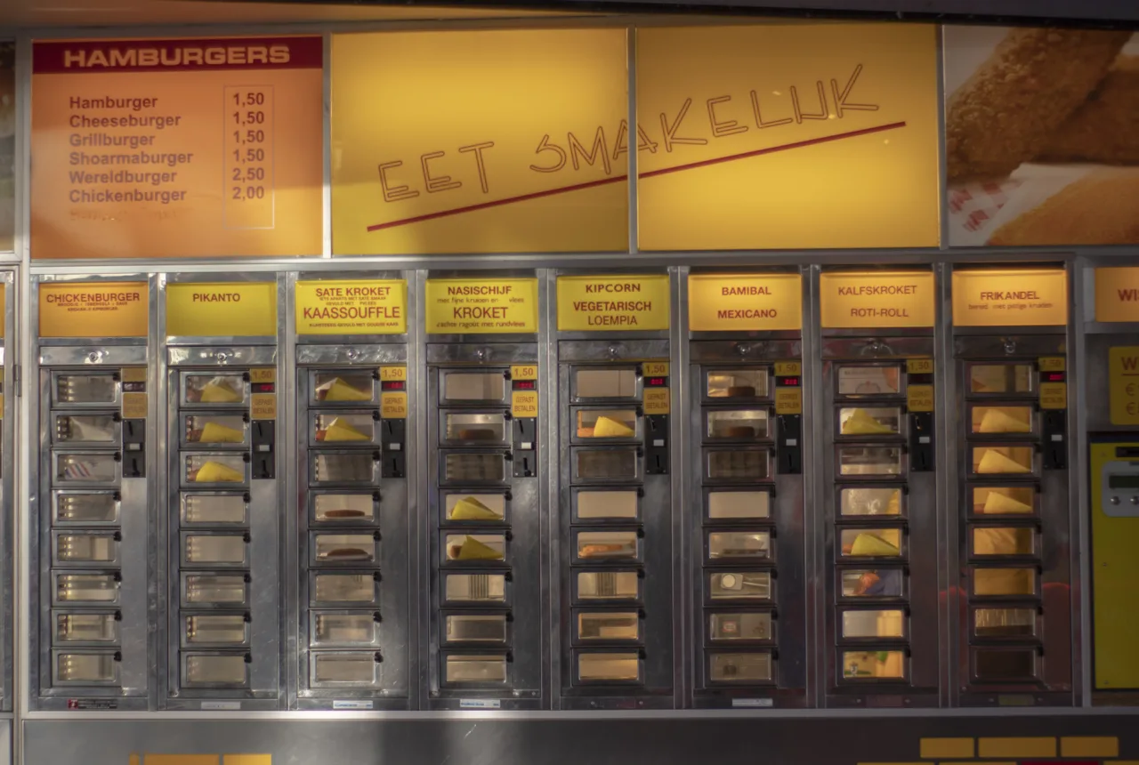 De Muur snacks fastfood Enschede - Uit in Enschede