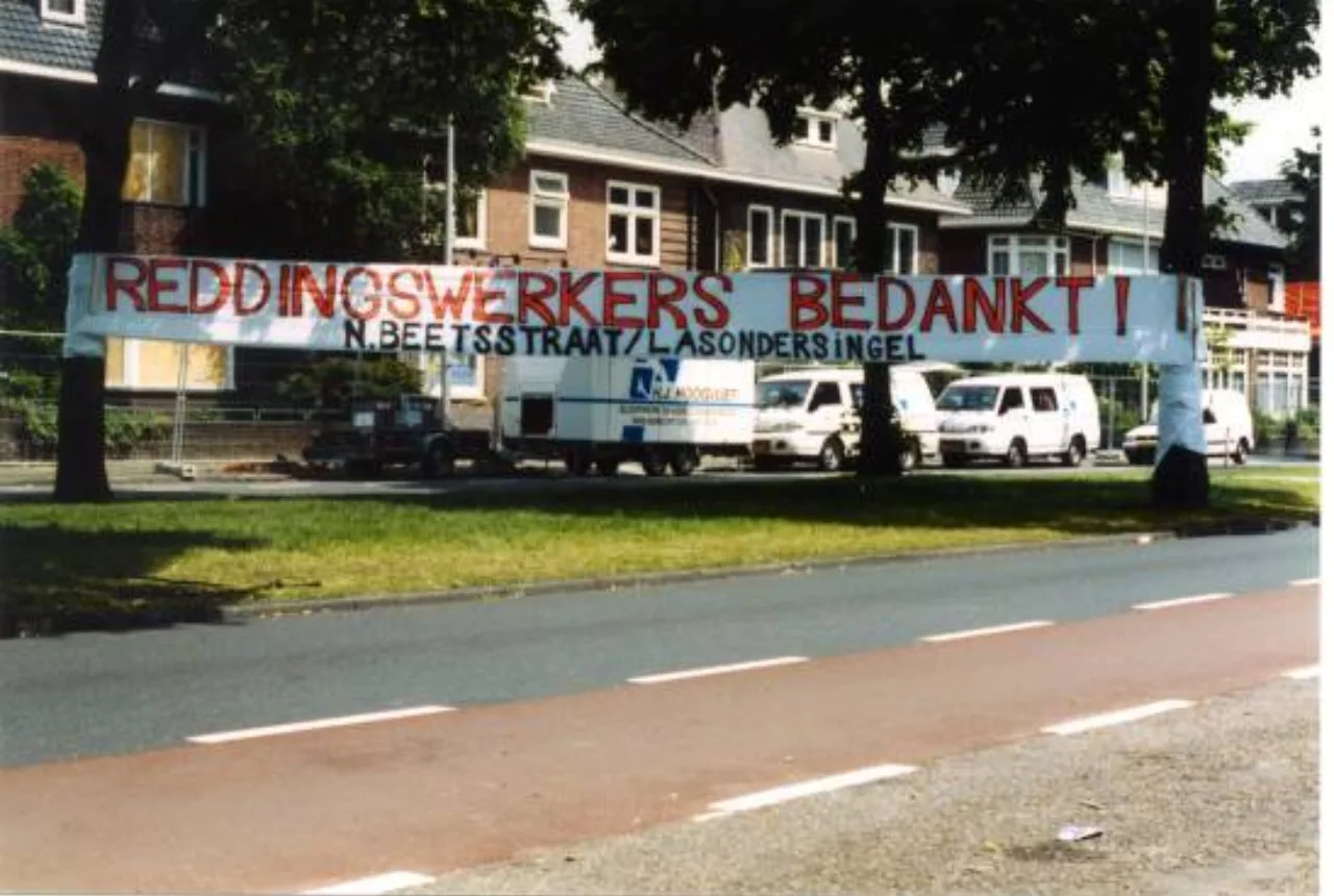  - Uit in Enschede