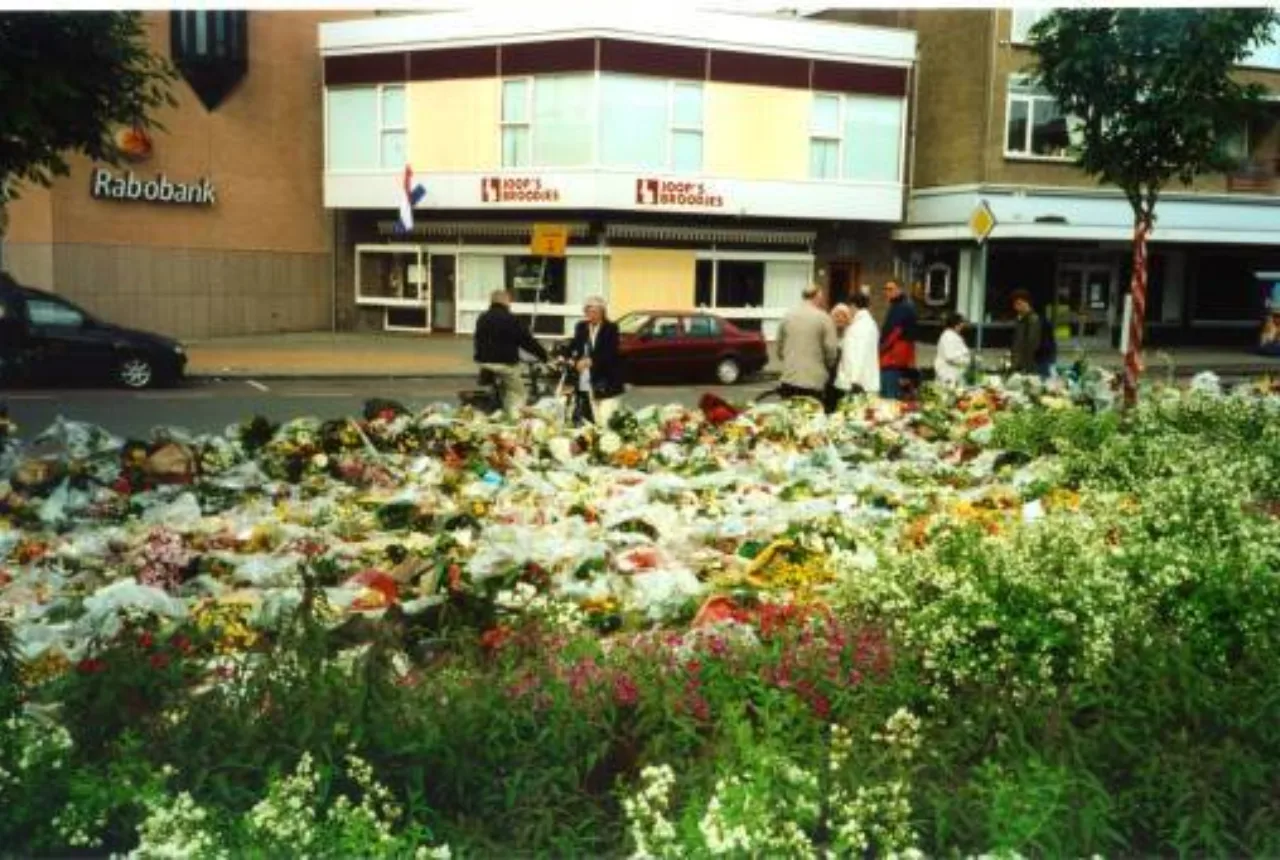  - Uit in Enschede