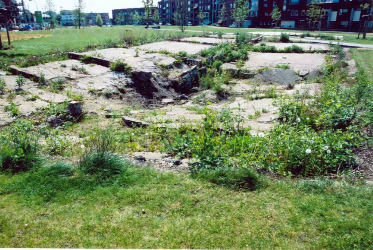  - Uit in Enschede