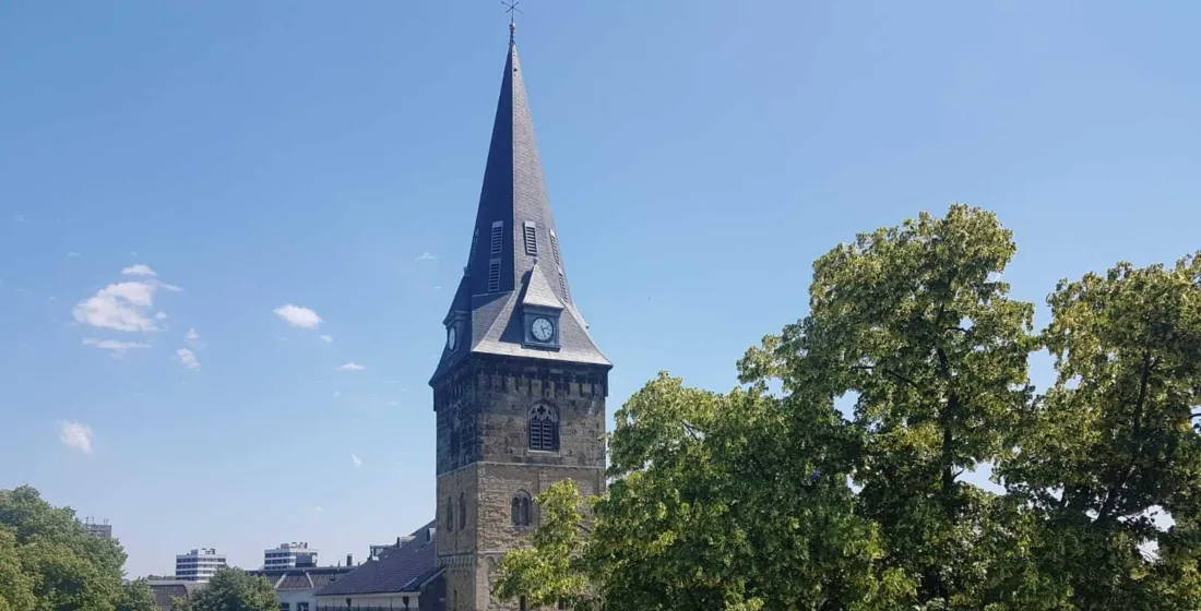 Oude Markt Grote Kerk Enschede - Uit in Enschede