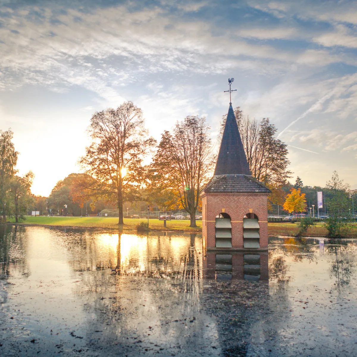 Herfst campus Universiteit Twente Enschede - Uit in Enschede