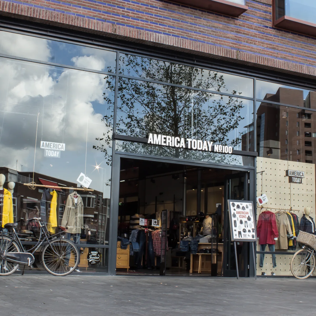 Buitenkant America Today in De Klanderij winkelen Enschede - Uit in Enschede