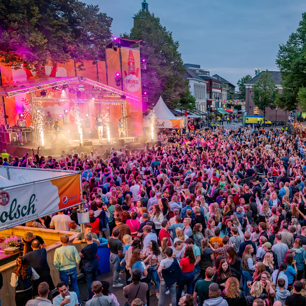 Grolsch Summer Sounds Enschede Live 2023 Oude Markt - Uit in Enschede