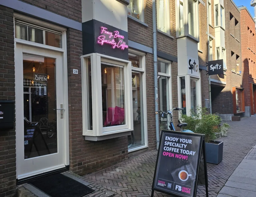  - Uit in Enschede