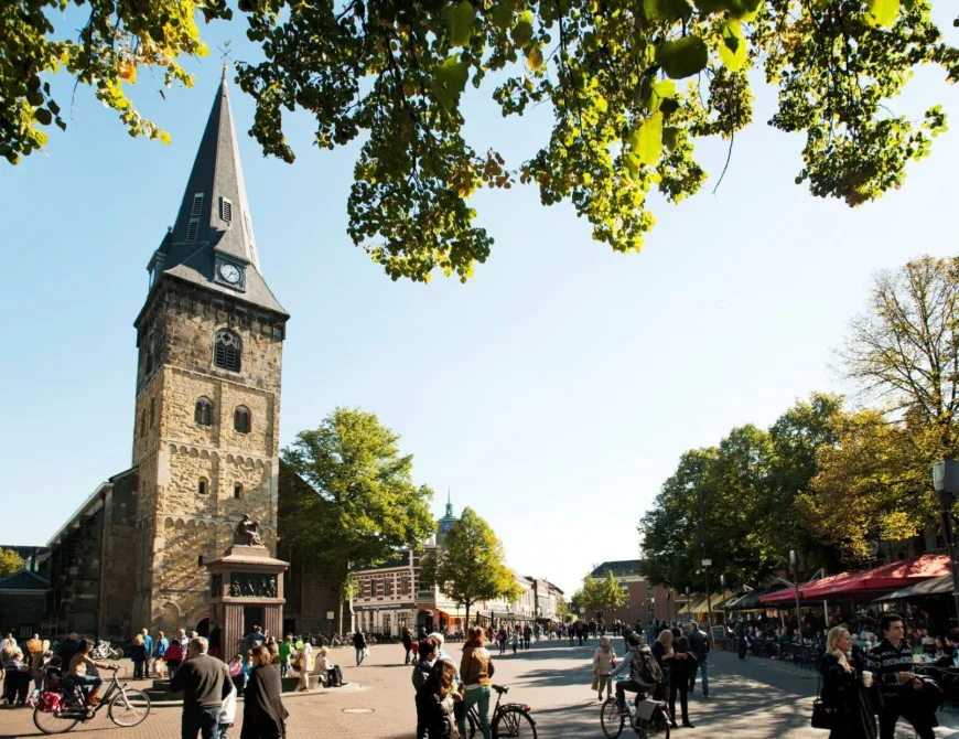 Oude Markt Enschede - Uit in Enschede