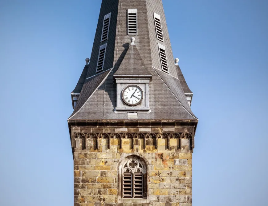 Grote Kerk toren oude markt Enschede - Uit in Enschede