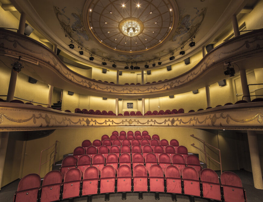 Concordia Enschede theater bonbonniere - Uit in Enschede