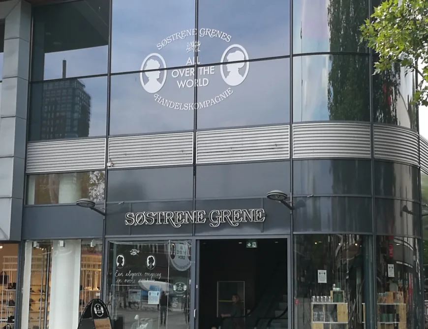 Außenansicht von Sostrene Grene am Van Heekplein in Enschede - Uit in Enschede