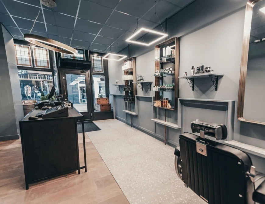 Innenansicht von AMI Gents in Enschede - Uit in Enschede