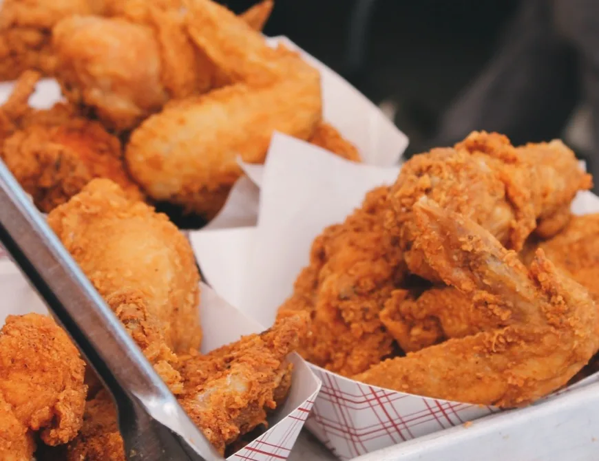 Broasted-Chicken-study-in-enschede - Uit in Enschede