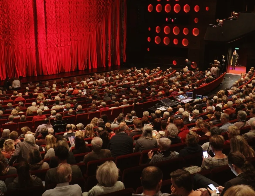 Wilminktheater en Muziekcentrum Enschede - Uit in Enschede